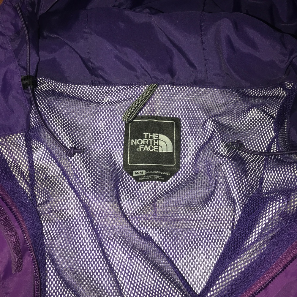 purple north face rain jacket - Picture 5 of 5